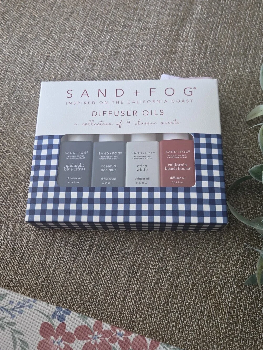 SAND + FOG Blue and White Diffuser Oils Gift Set
